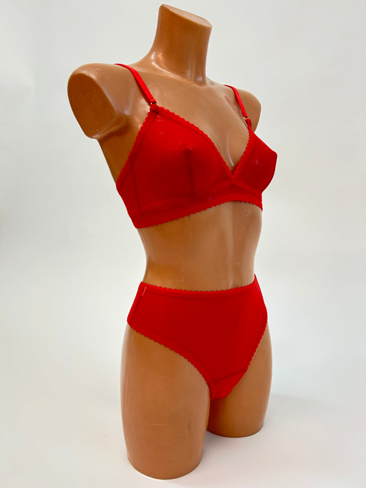 "Lady Red" lingerie set