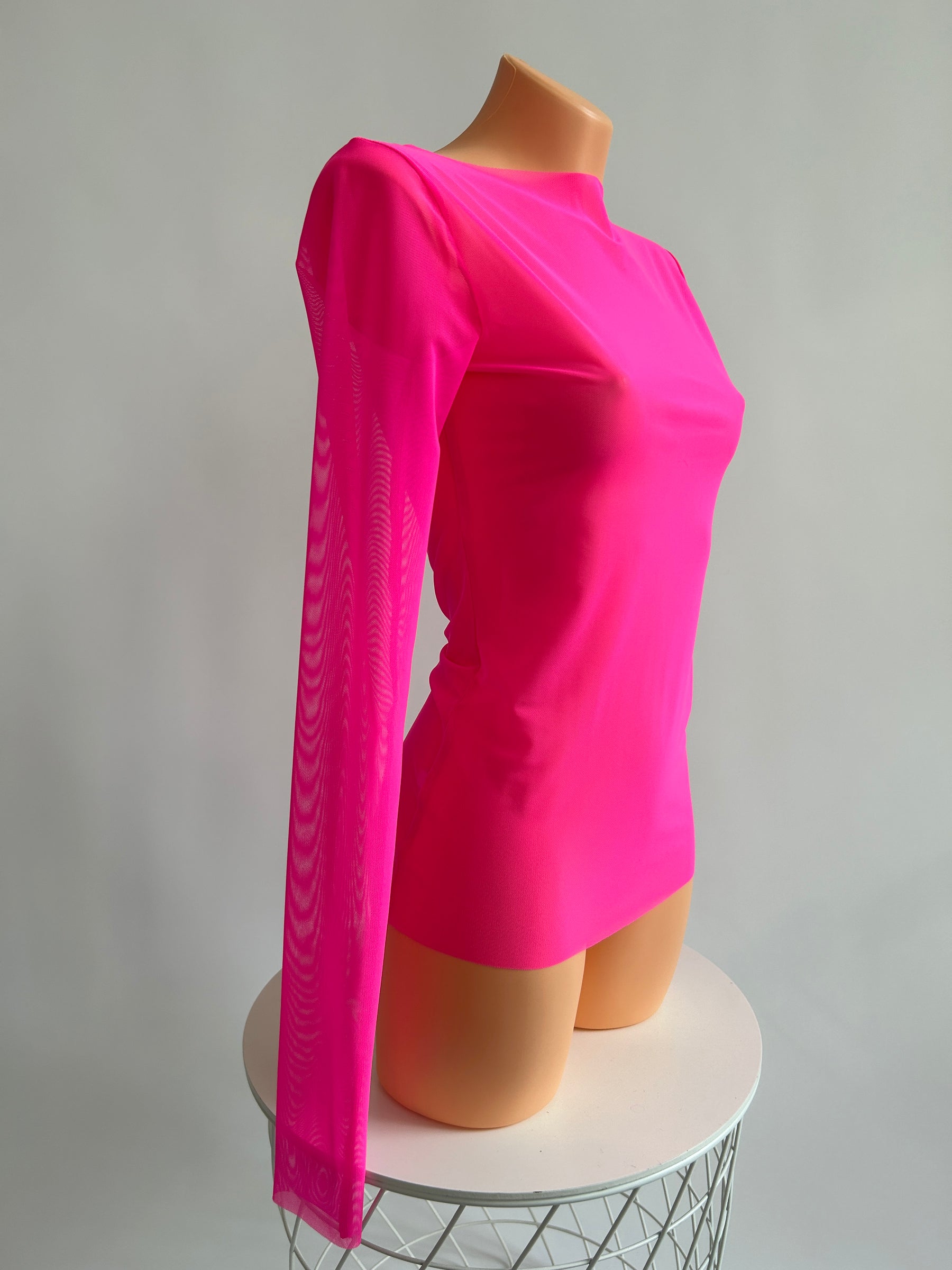 "Neon Kitty" Rozā tops