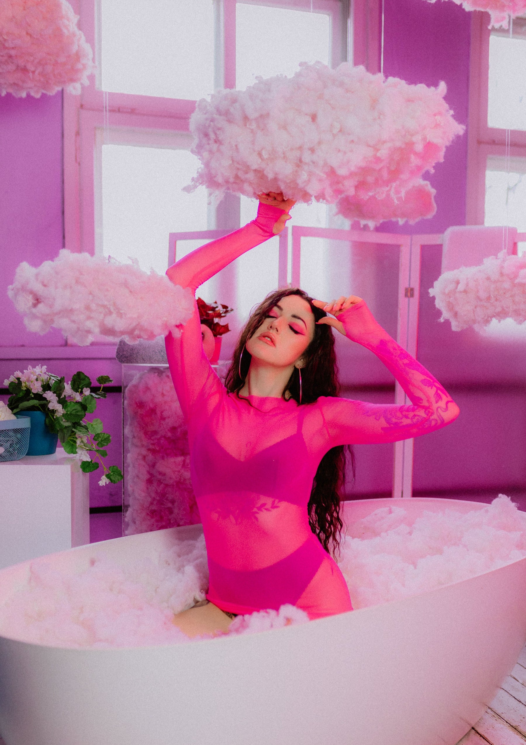 "Neon Kitty" Rozā tops