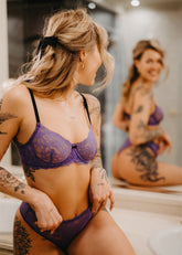 "Lavanda" lillā mežģīņu stīpiņū krūšturis.