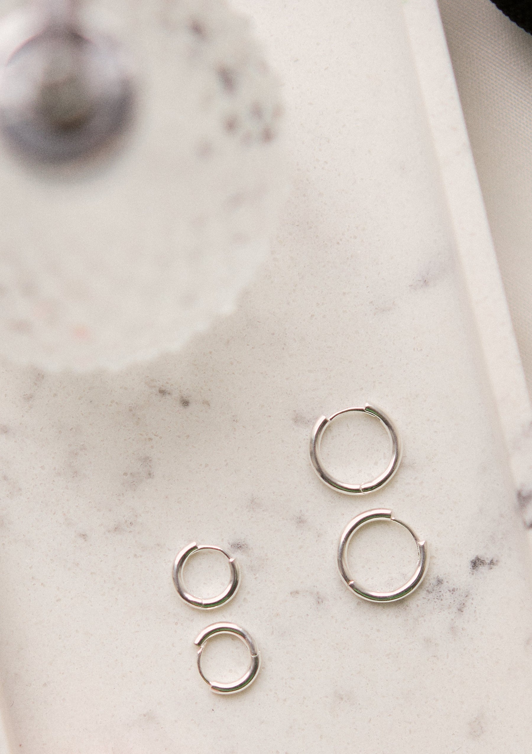 "Lunar" riņķīšu auskari