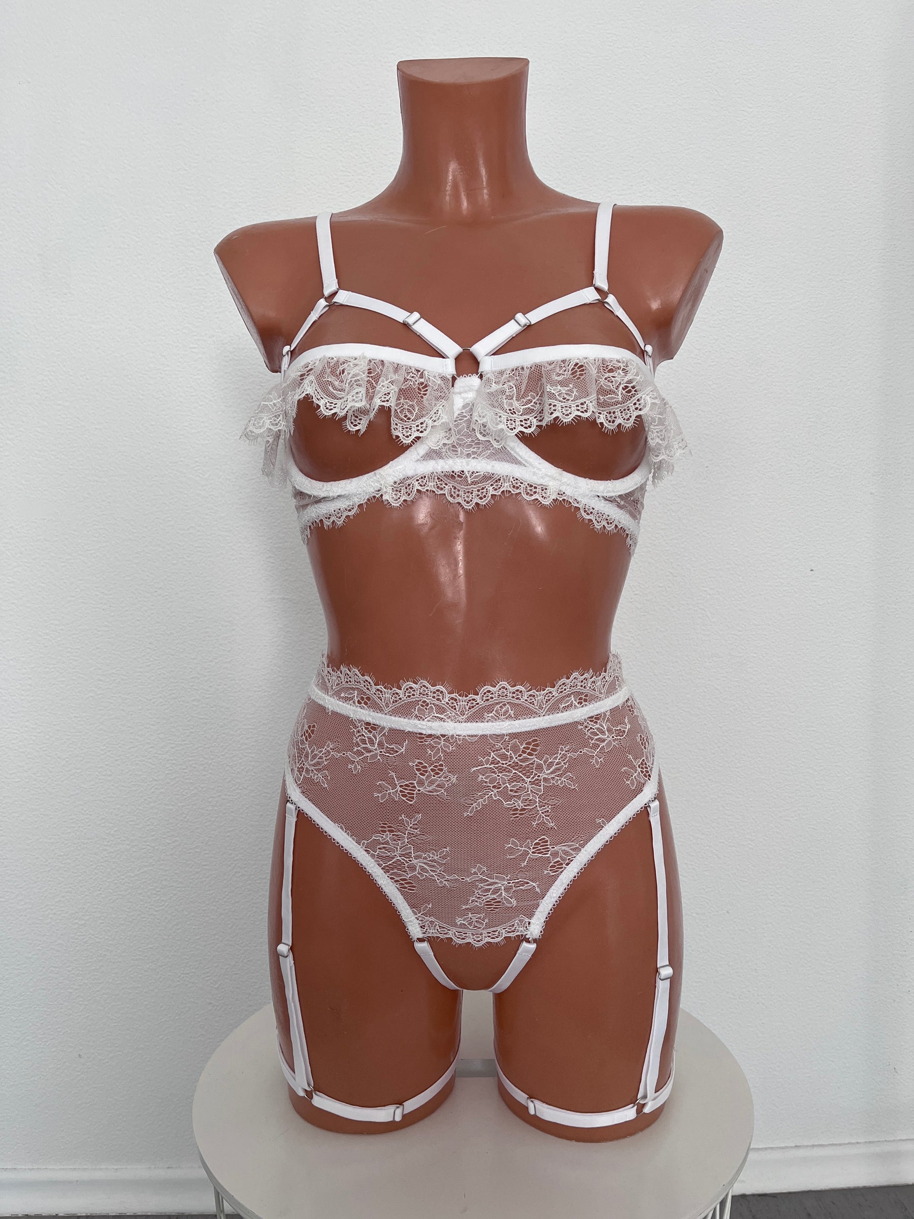 "Elegance" wedding lingerie set