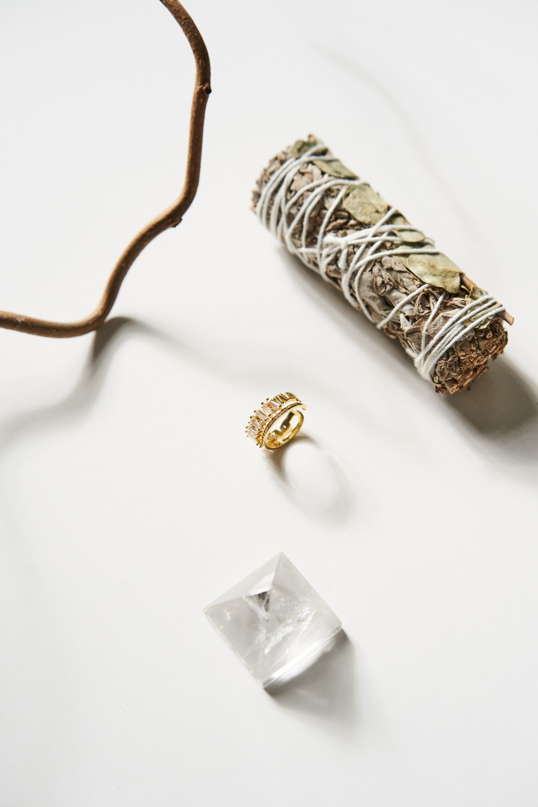 Lucid Golden ring