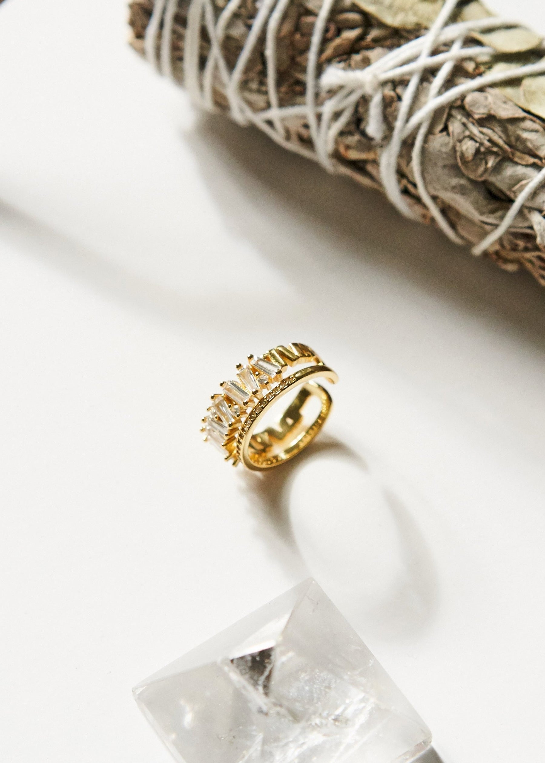 Lucid Golden ring