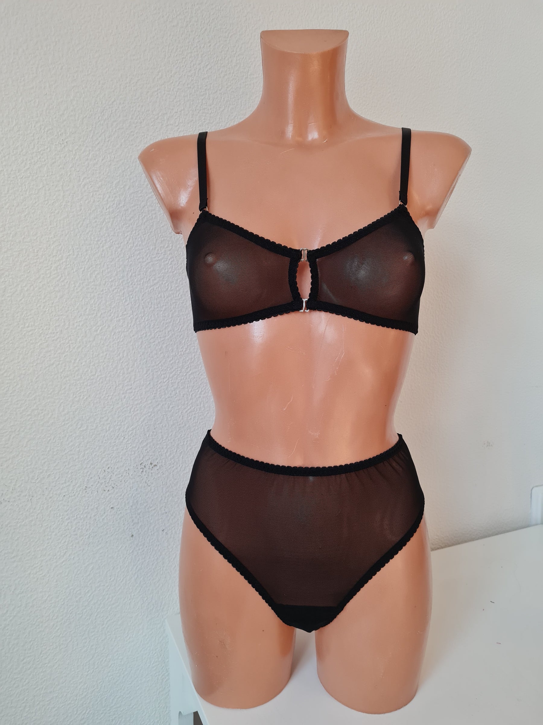 "Amelie" bralette