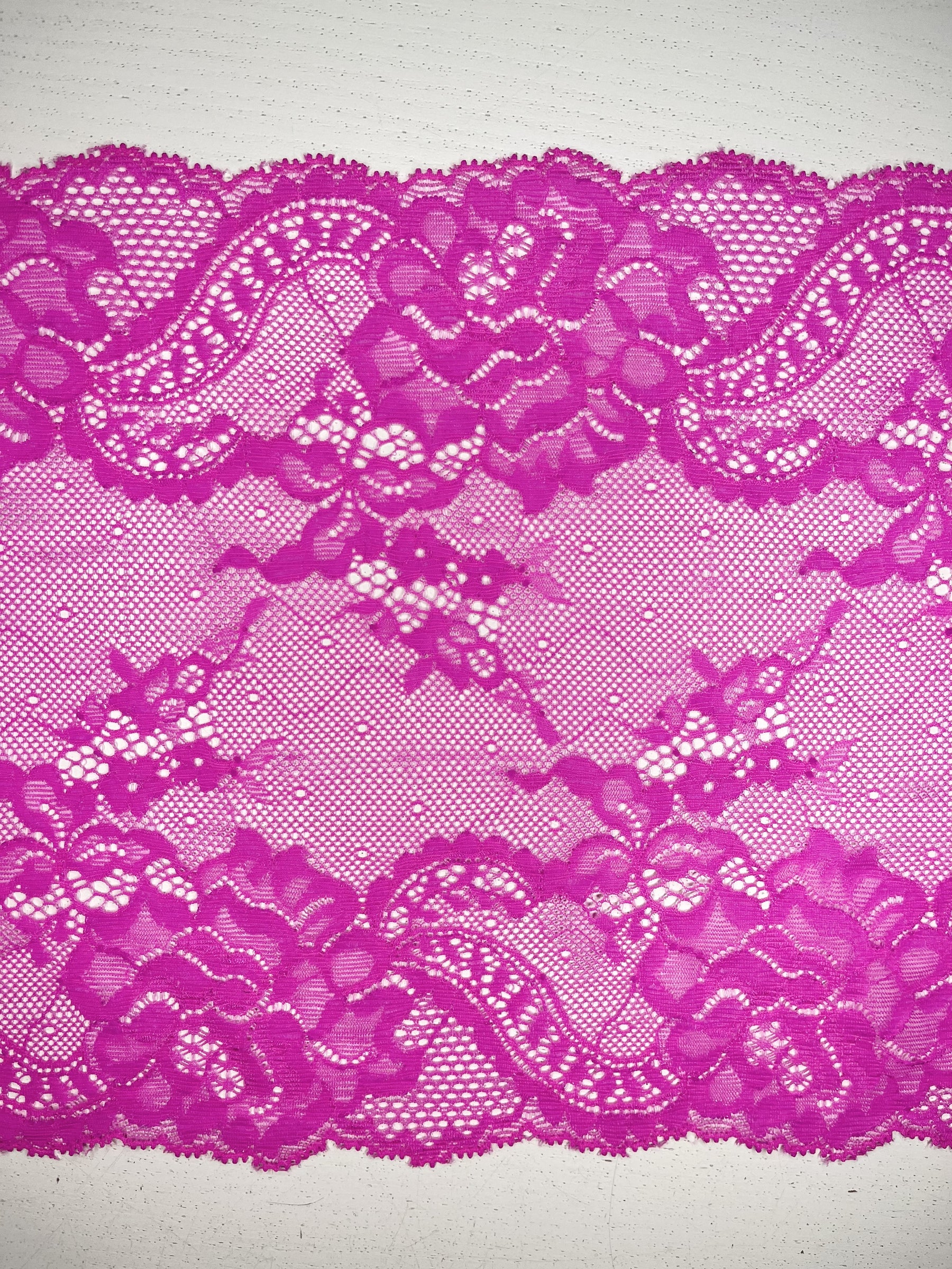 "Kinky Sage" bezgrīdas bodijs