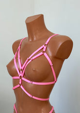 "Sweetheart" bondage bra