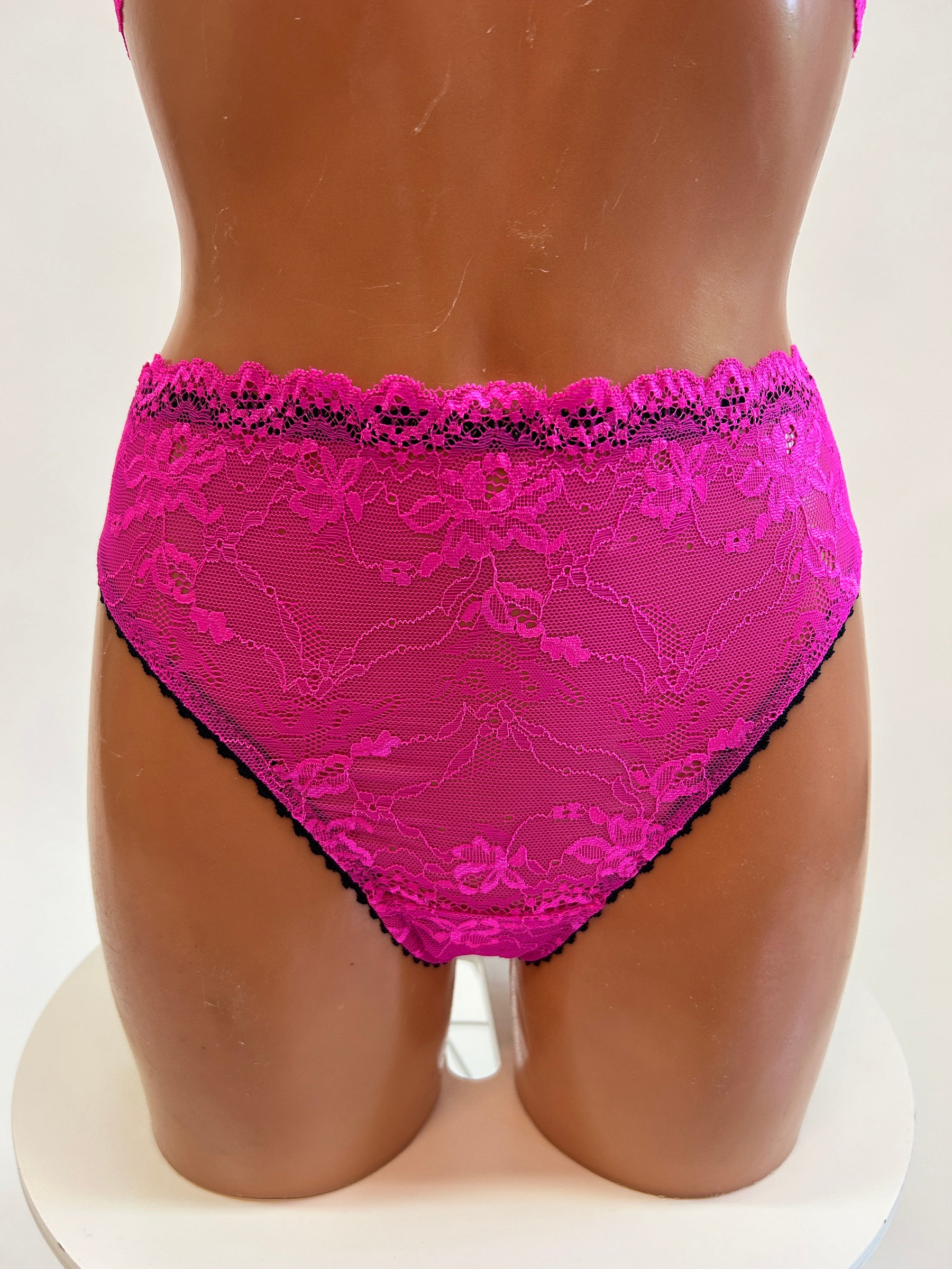 Pink lace lingerie set