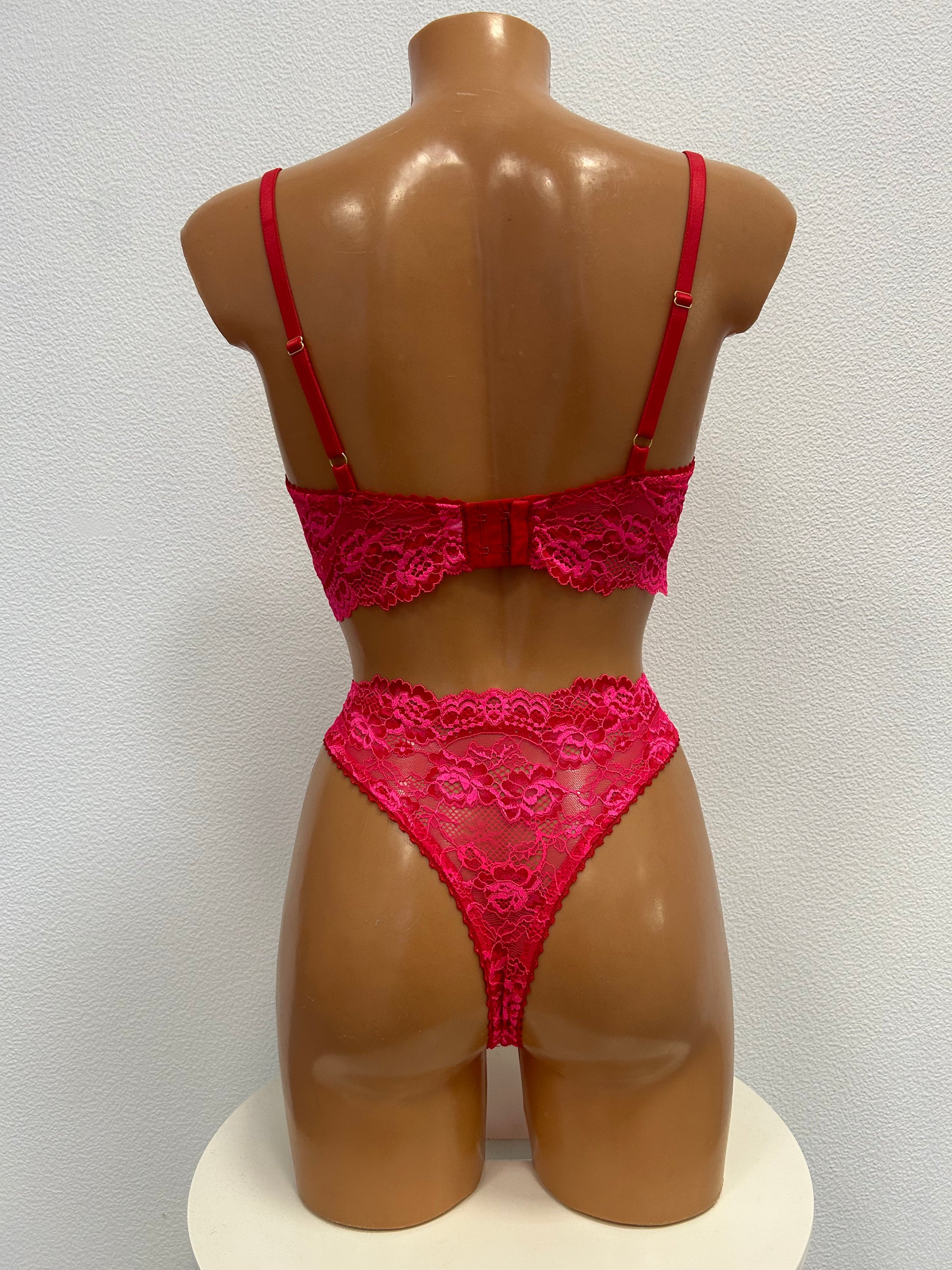 "Pink Luna" lingerie set