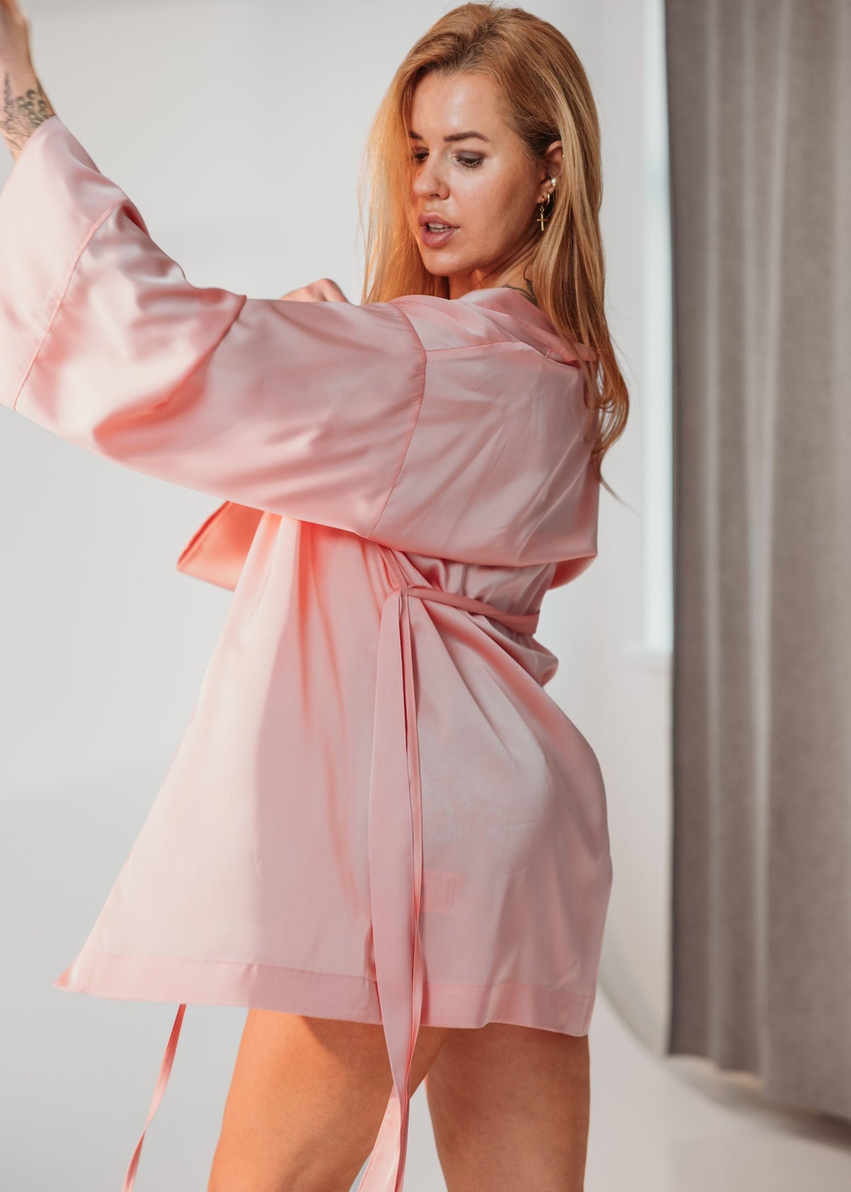 Short Blush Kimono