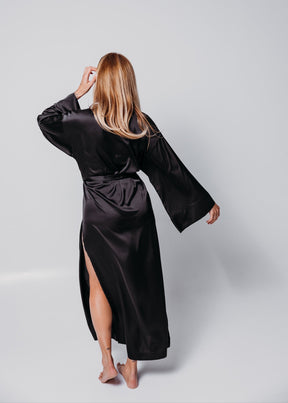 Raven Kimono