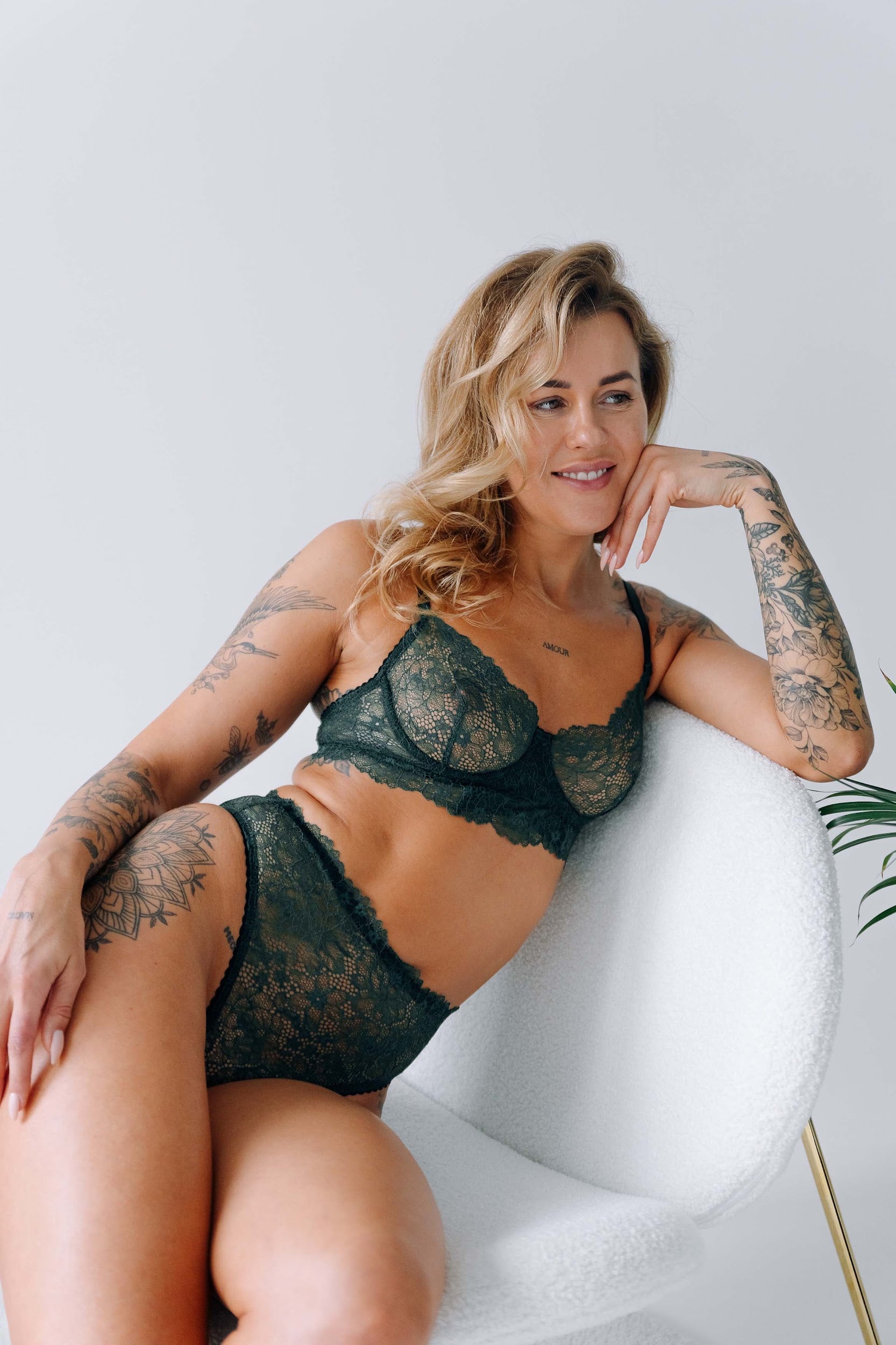 "Green Luna" lingerie set