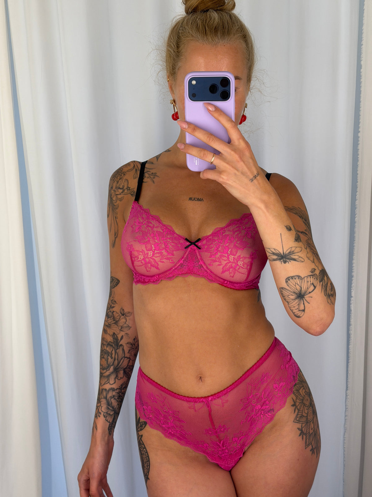 Berry bra