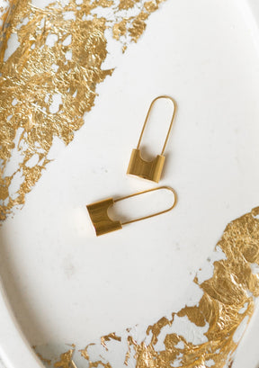 Pin 18K Gold Pleated  Earrings