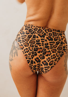 Feline bikini briefs