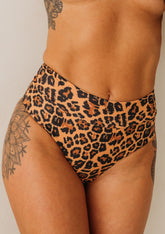 Feline bikini briefs