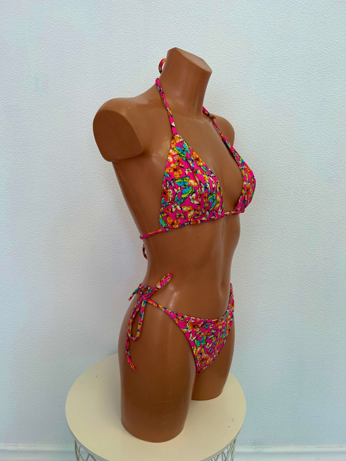"Heat" solid color string bikini set