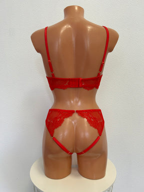 "Seductress" lingerie set