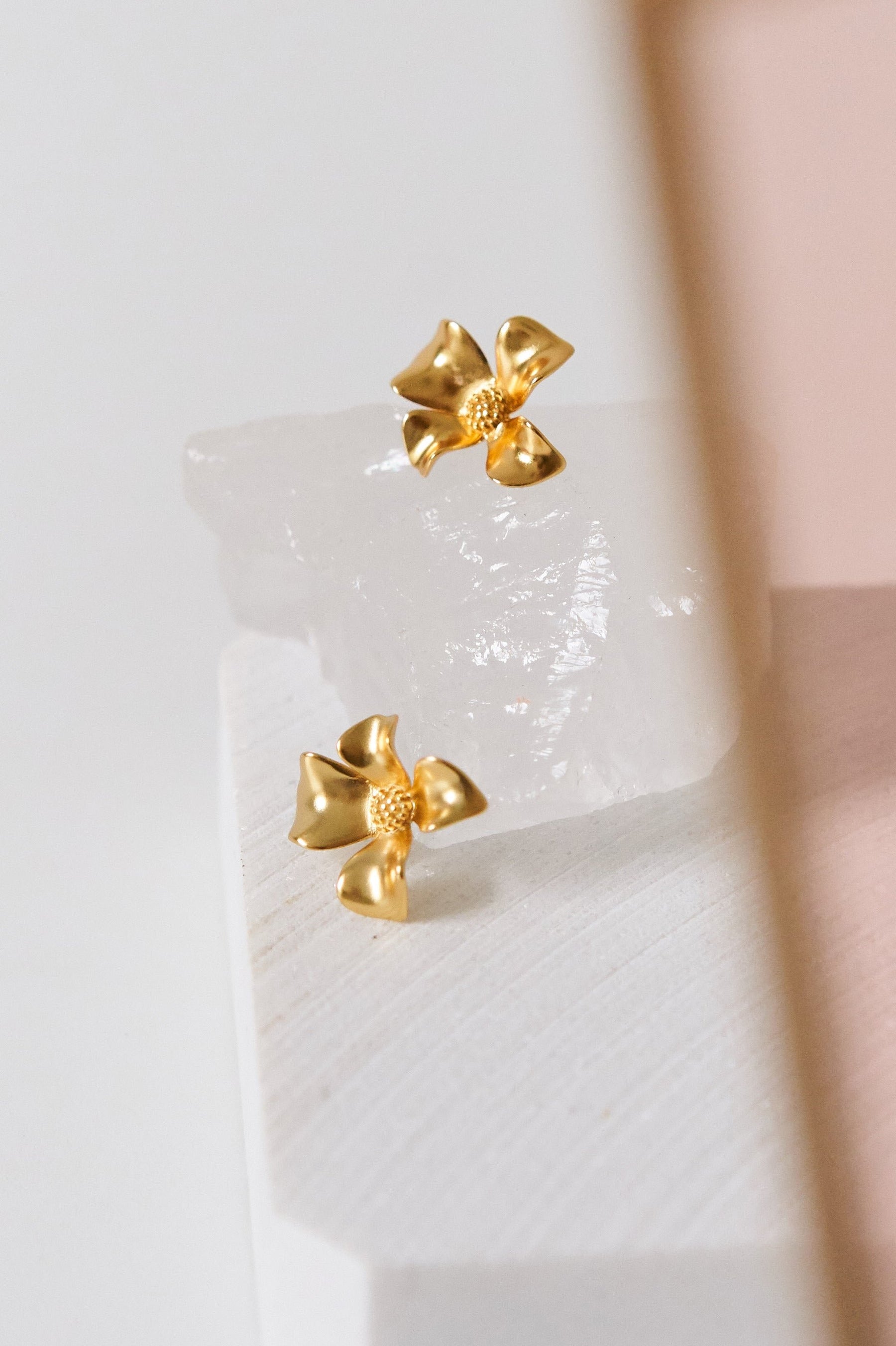 Fleur earrings