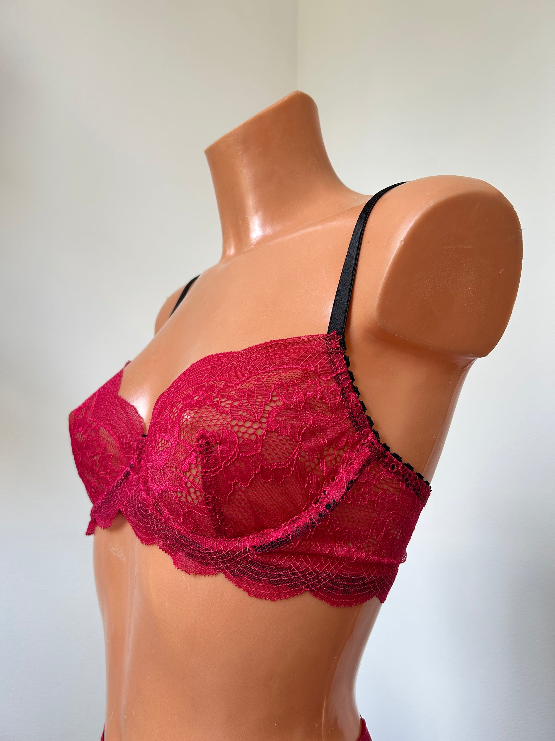 "Ruby" cherry red lingerie set